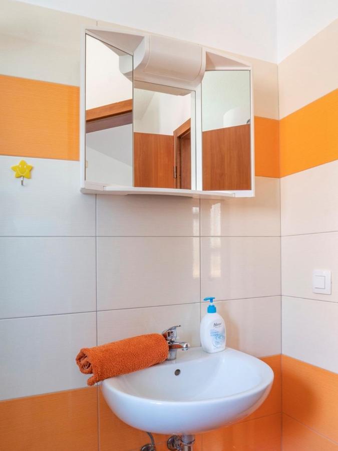 Studio Apartment Gianni Vizinada Ngoại thất bức ảnh